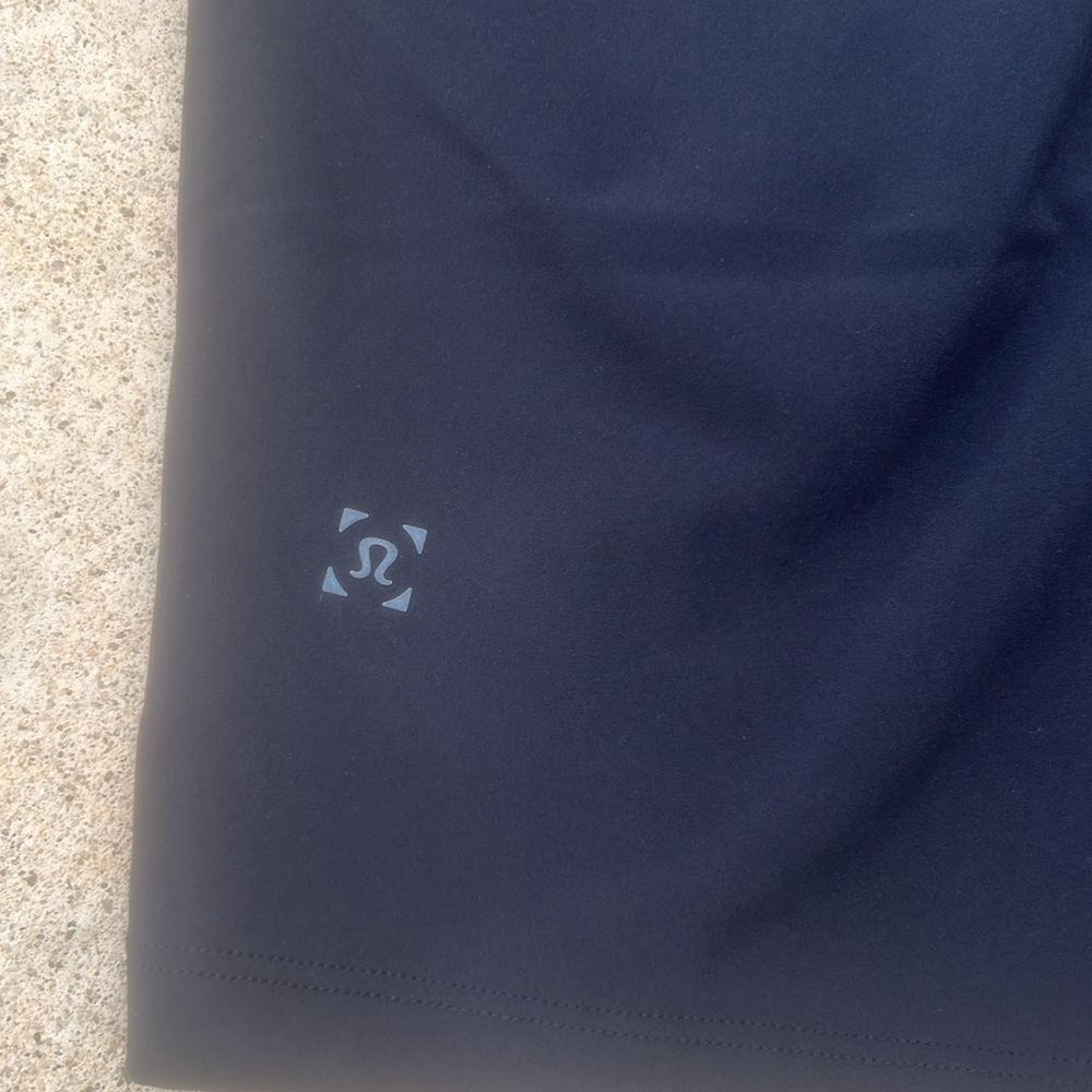 Lululemon Men's Classic Black Lined Training Shorts Men's Size XL - Picture 6 of 10
